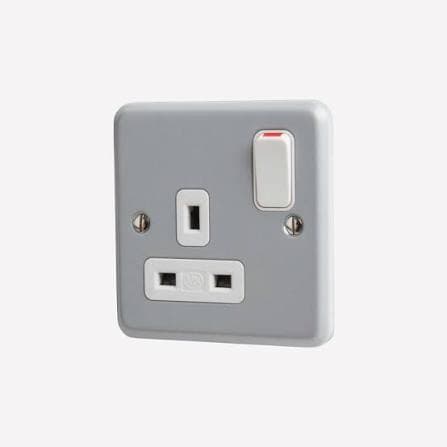 LINEAR SOCKET SINGLE SOCKET METALLIC 13A