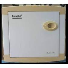 EUROPLUS DISTRIBUTION BOARD SIZE 04 WAY