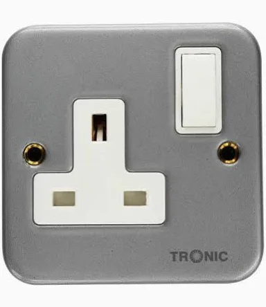 LINEAR SOCKET SINGLE SOCKET METALLIC 13A
