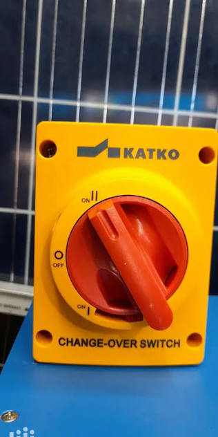 KATKO CHANGE OVER 40A 3 POLE